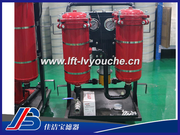 LYC-100*5B三级高精度便移式滤油车